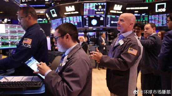 10月22日收盘:三大指数集体收涨 科技股反弹 SpaceX大涨近8%