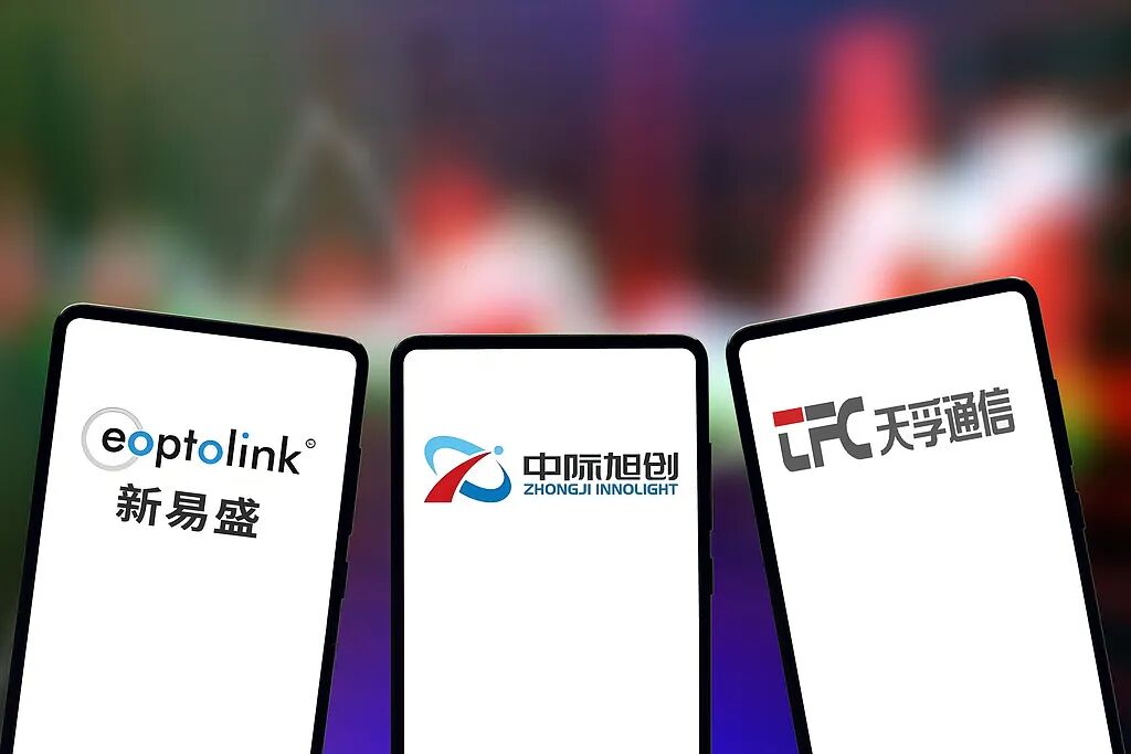 “易中天	”股价加速下跌，到底怎么了